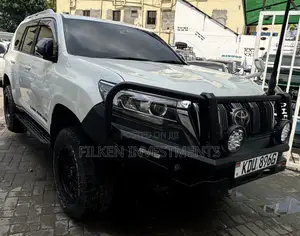 Toyota Land Cruiser Prado 2018 White