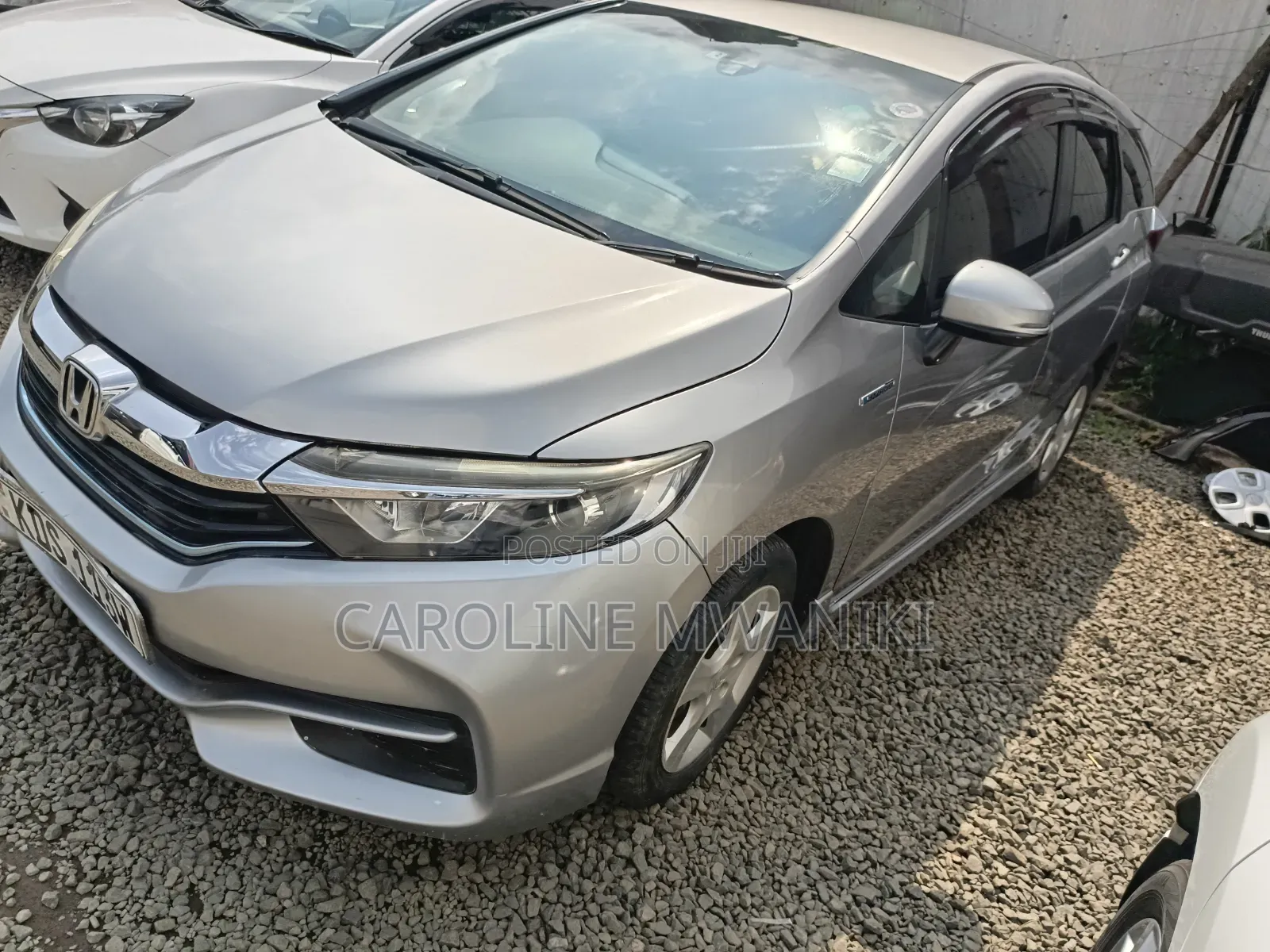 Honda Fit Shuttle 2016 Silver