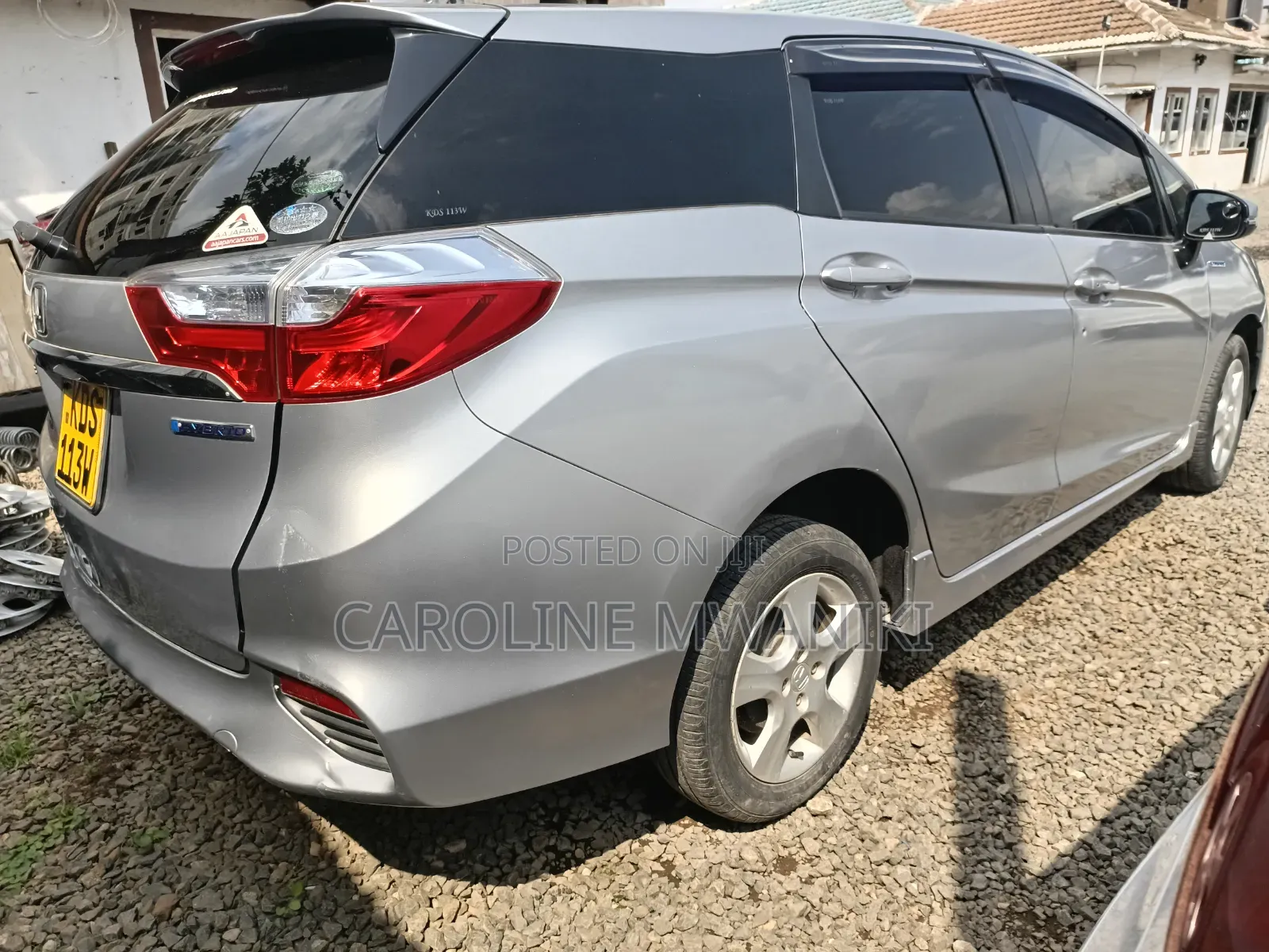 Honda Fit Shuttle 2016 Silver