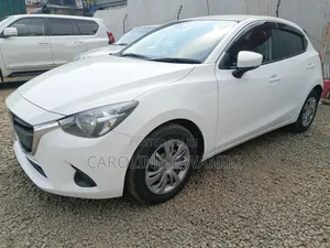 Mazda Demio 2019 Pearl