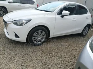 Mazda Demio 2019 Pearl