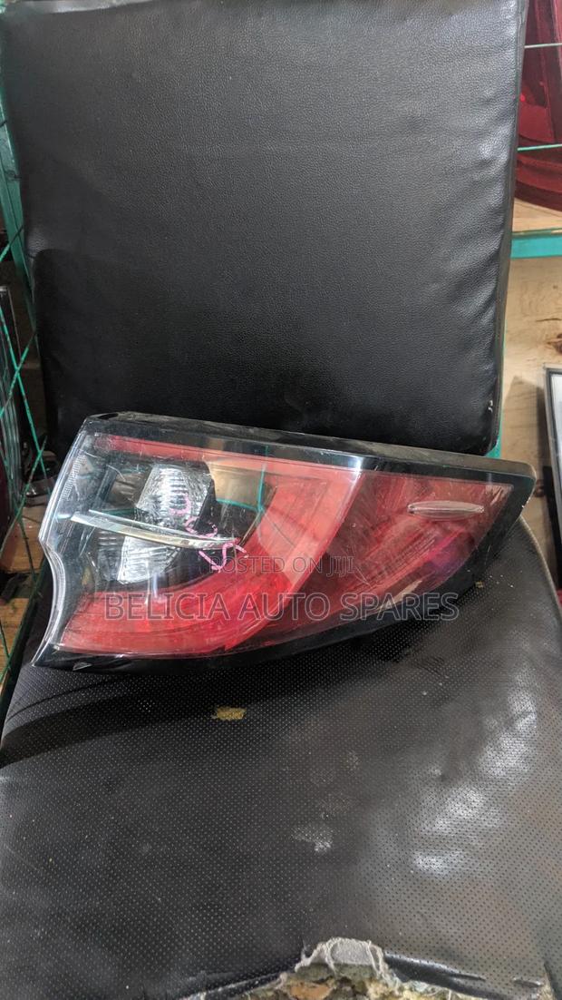 Toyota Corolla 2015 Taillight