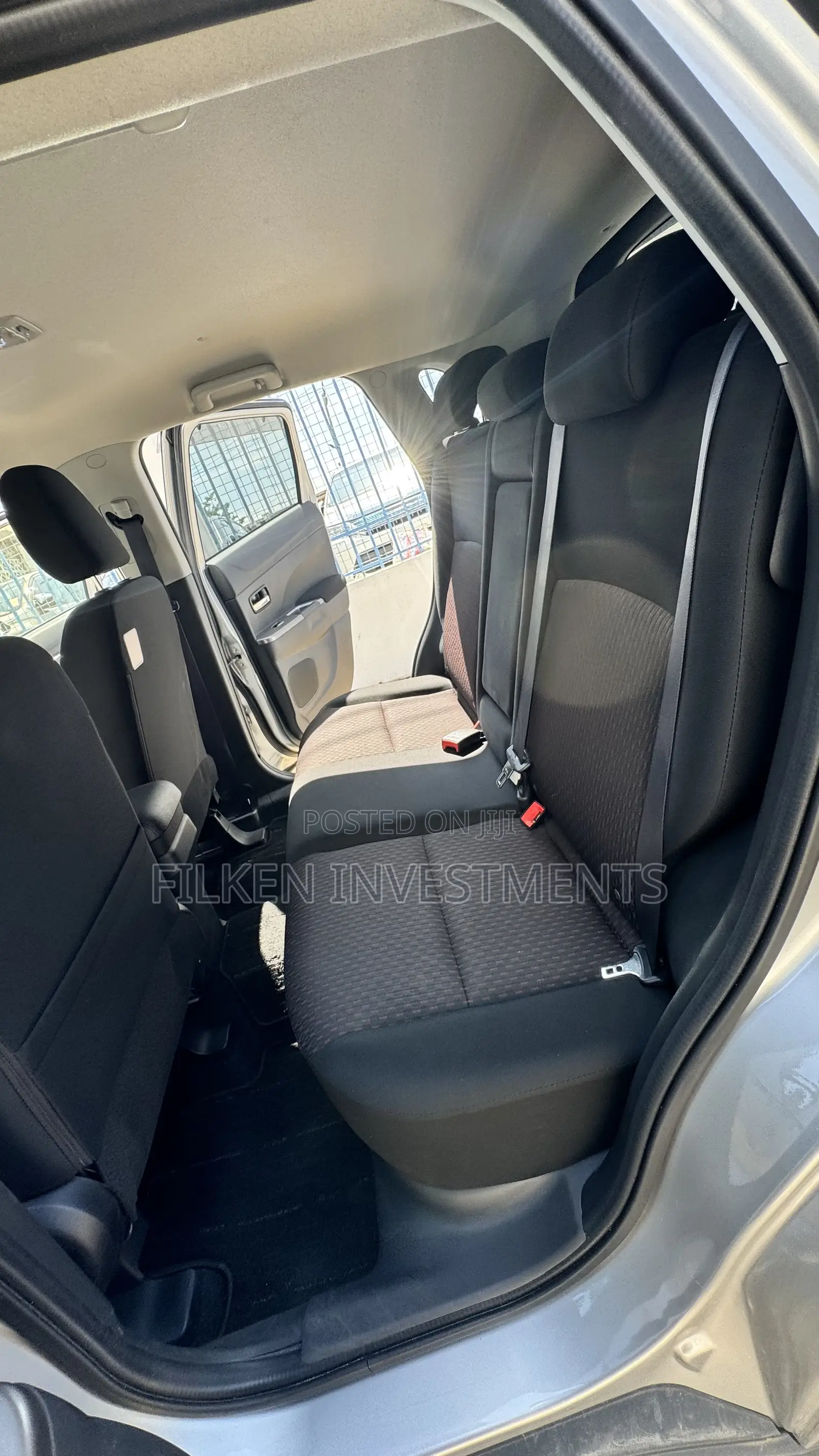 Mitsubishi RVR 2020 Silver