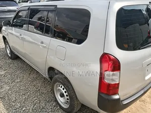Toyota Probox 2016 Silver