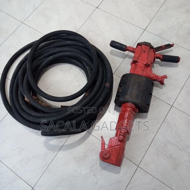 Set of One Pneumatic Jack Hammer + 1 Hydraulic Hose