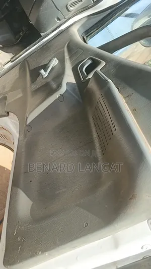 Mitsubishi FH