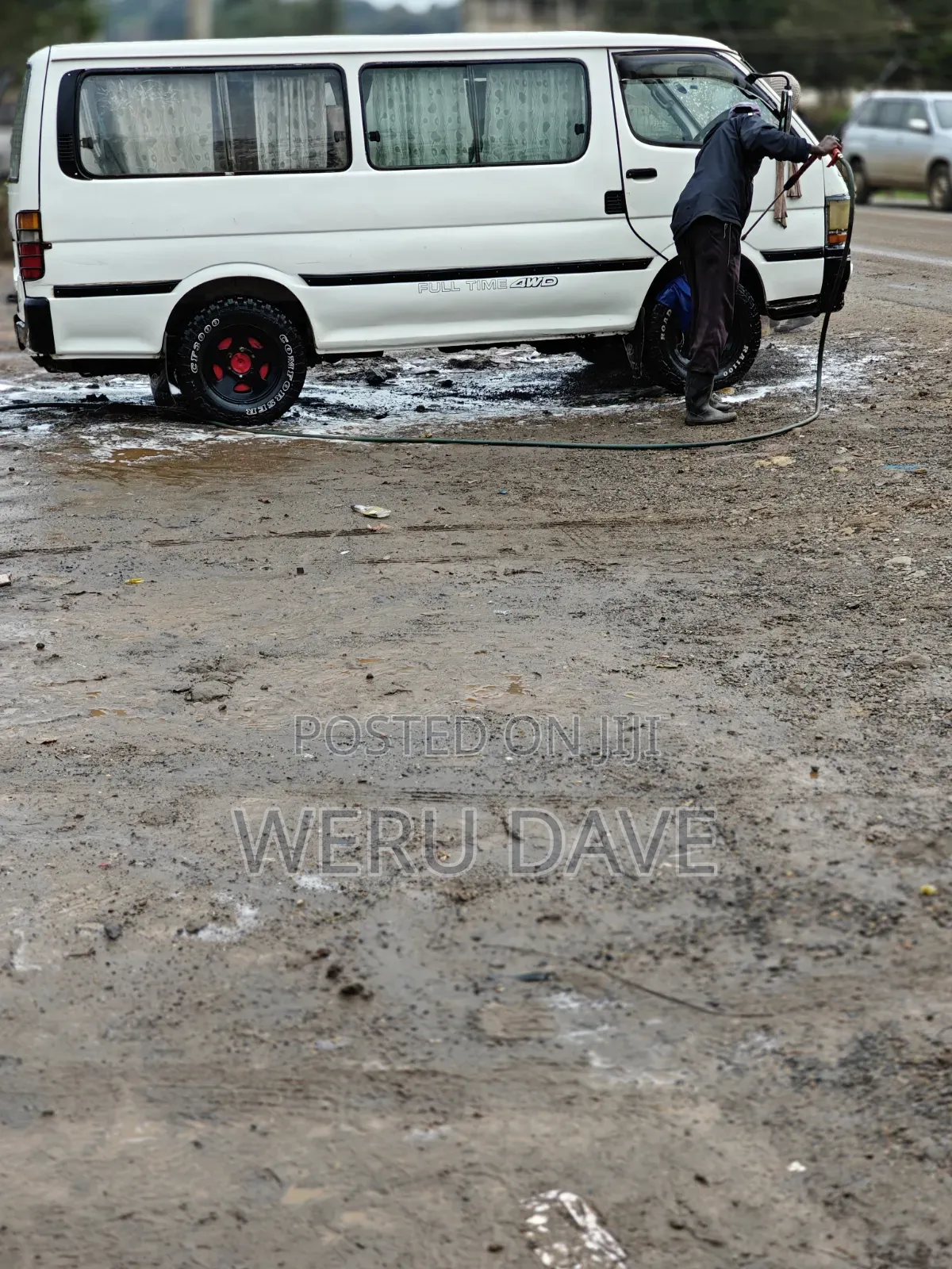 Toyota HiAce 1999 White