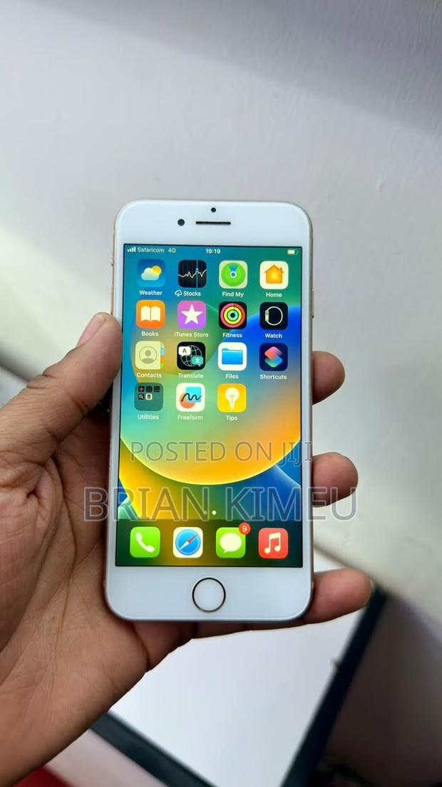 Apple iPhone 8 64 GB Gold - thumbnail 2
