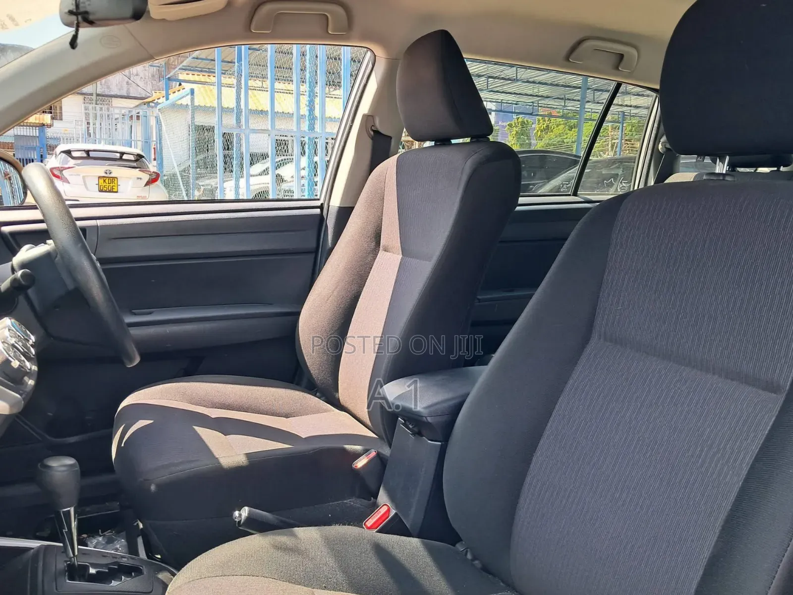 Toyota Corolla Fielder 2020 Silver
