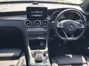 Mercedes-Benz GLC-Class 2019 Gray