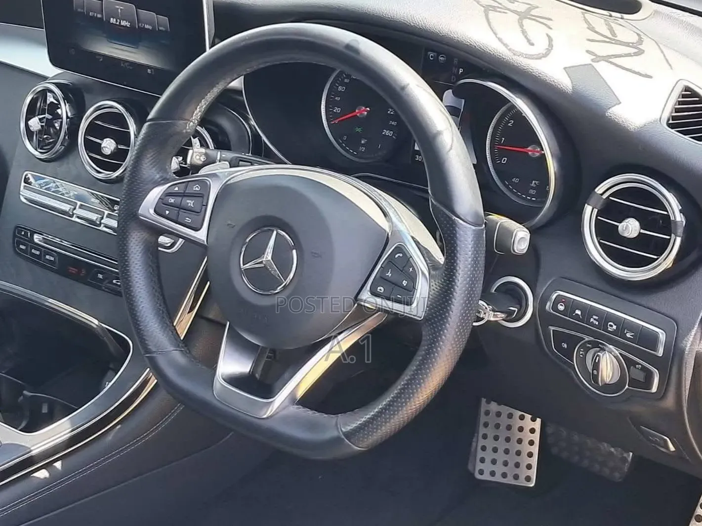 Mercedes-Benz GLC-Class 2019 Gray