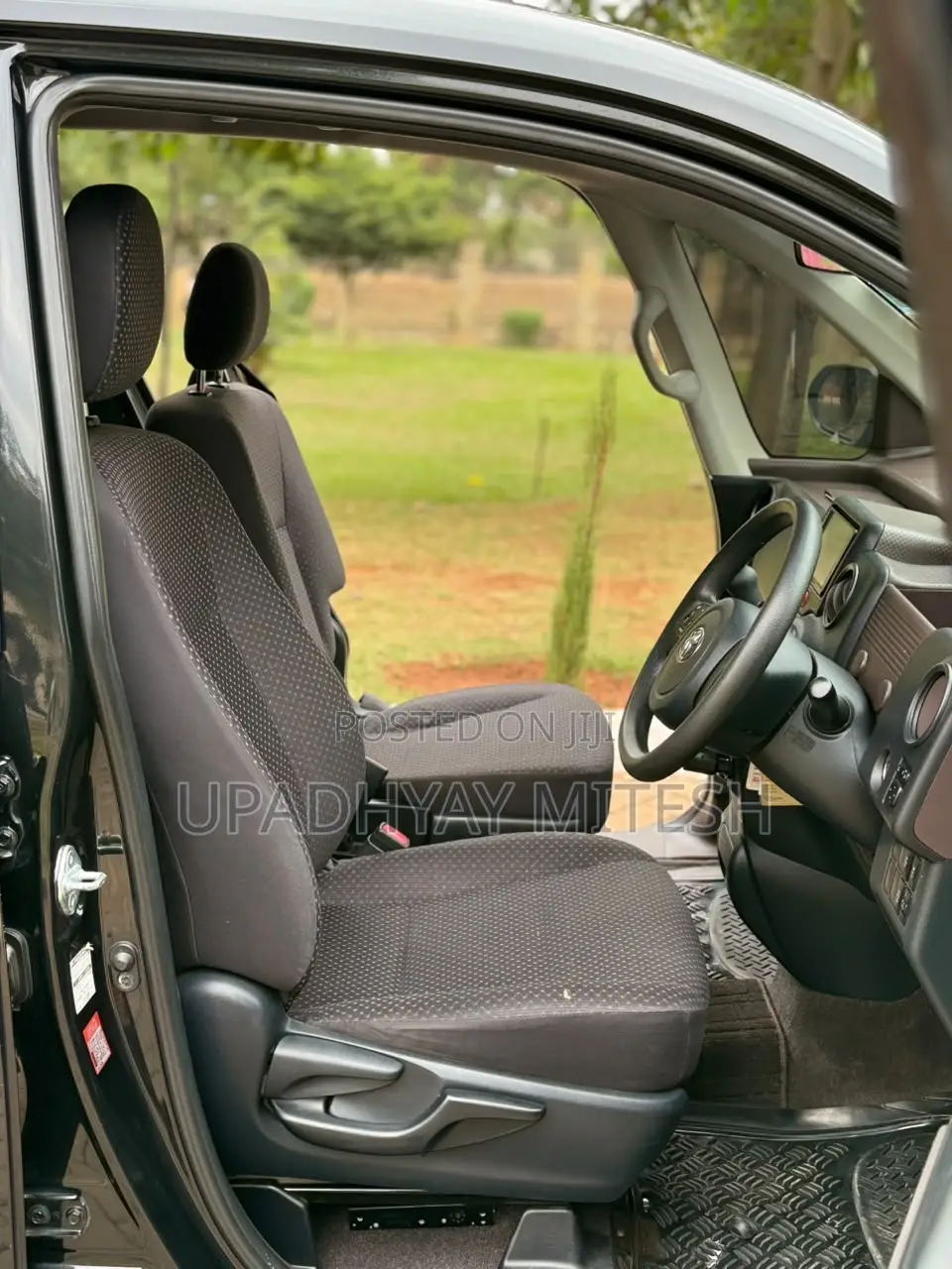 Toyota Spade 2016 Black