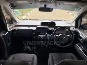 Toyota Spade 2016 Black