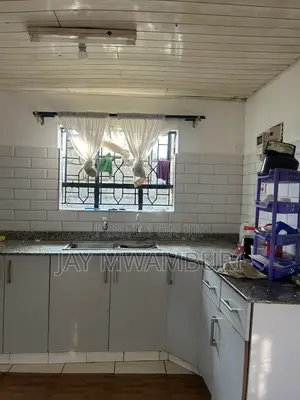 5bdrm House in Katani for rent