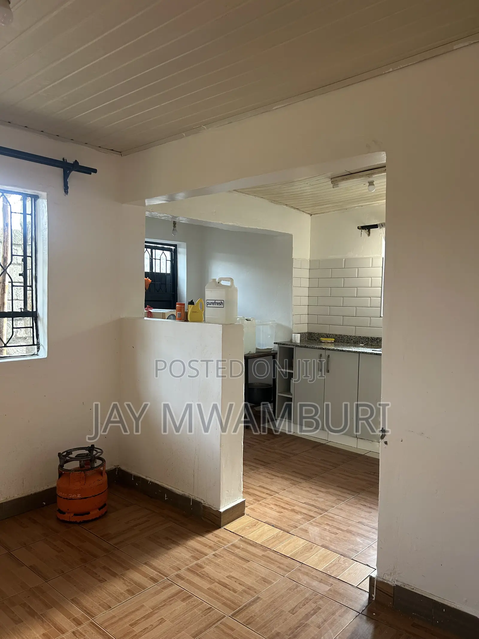 5bdrm House in Katani for rent