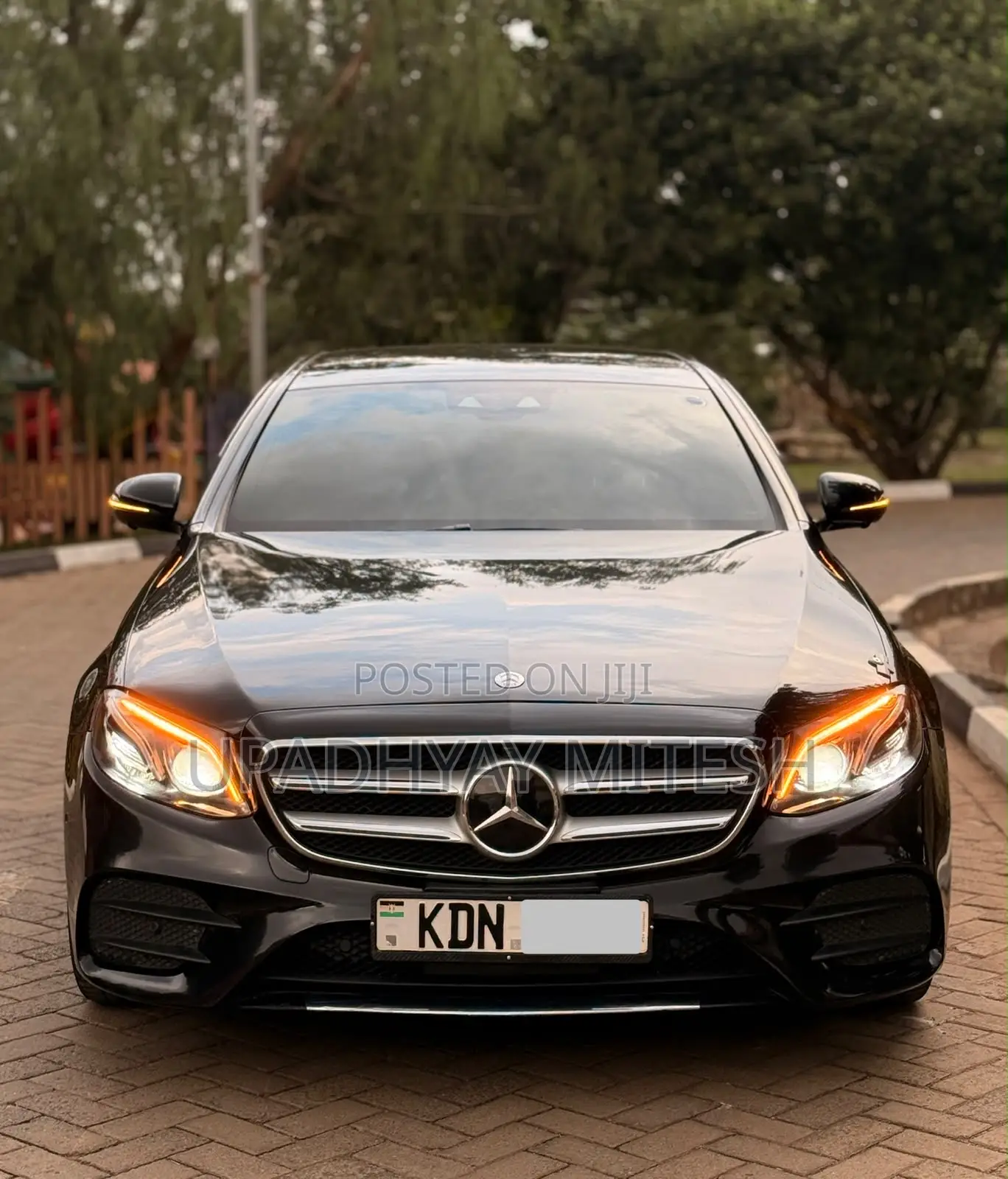 Mercedes-Benz E200 2016 Black