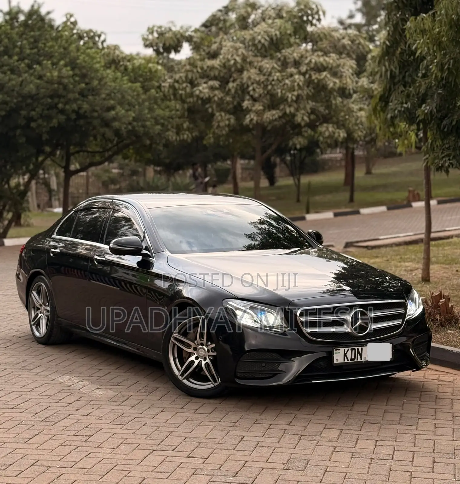 Mercedes-Benz E200 2016 Black