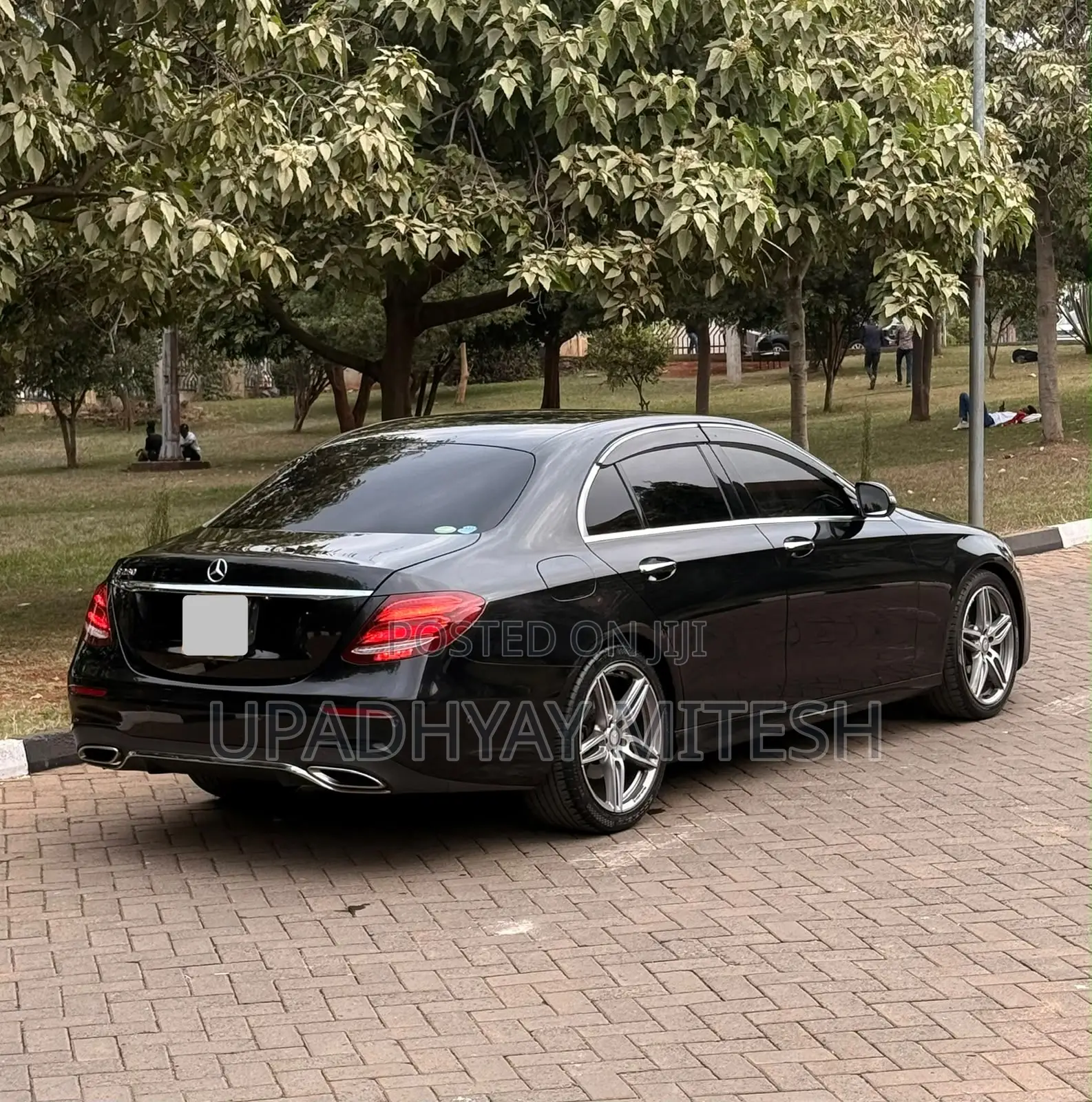 Mercedes-Benz E200 2016 Black