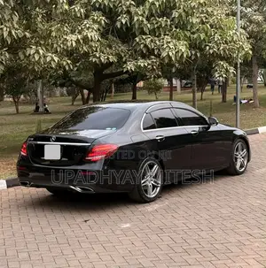 Mercedes-Benz E200 2016 Black
