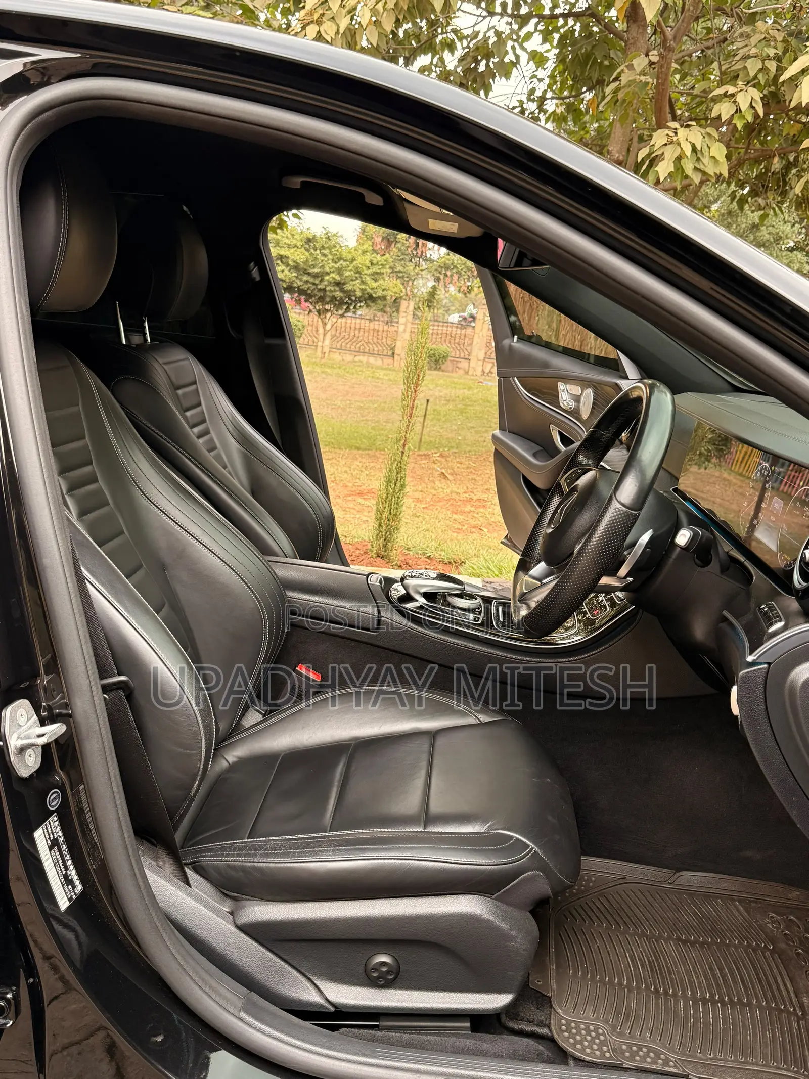 Mercedes-Benz E200 2016 Black