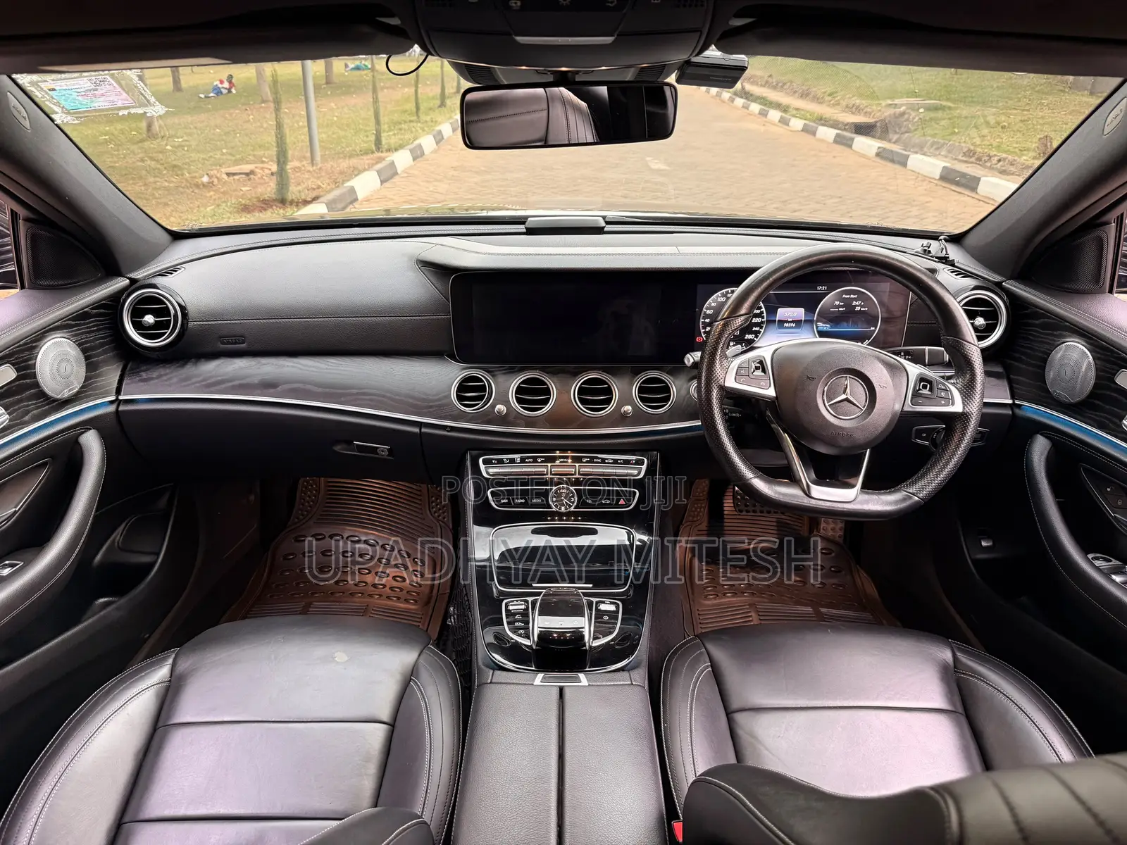 Mercedes-Benz E200 2016 Black
