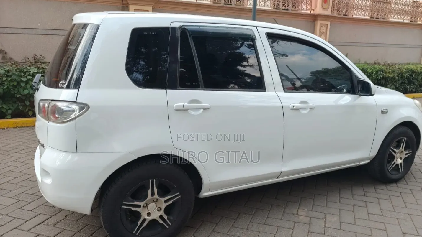 Mazda Demio 2007 White