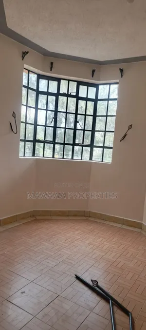 3bdrm Apartment in South B for rent