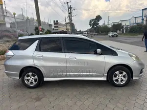 Honda Fit 2014 Silver
