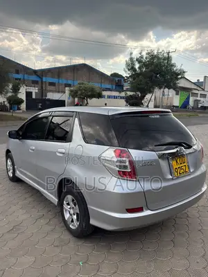 Honda Fit 2014 Silver
