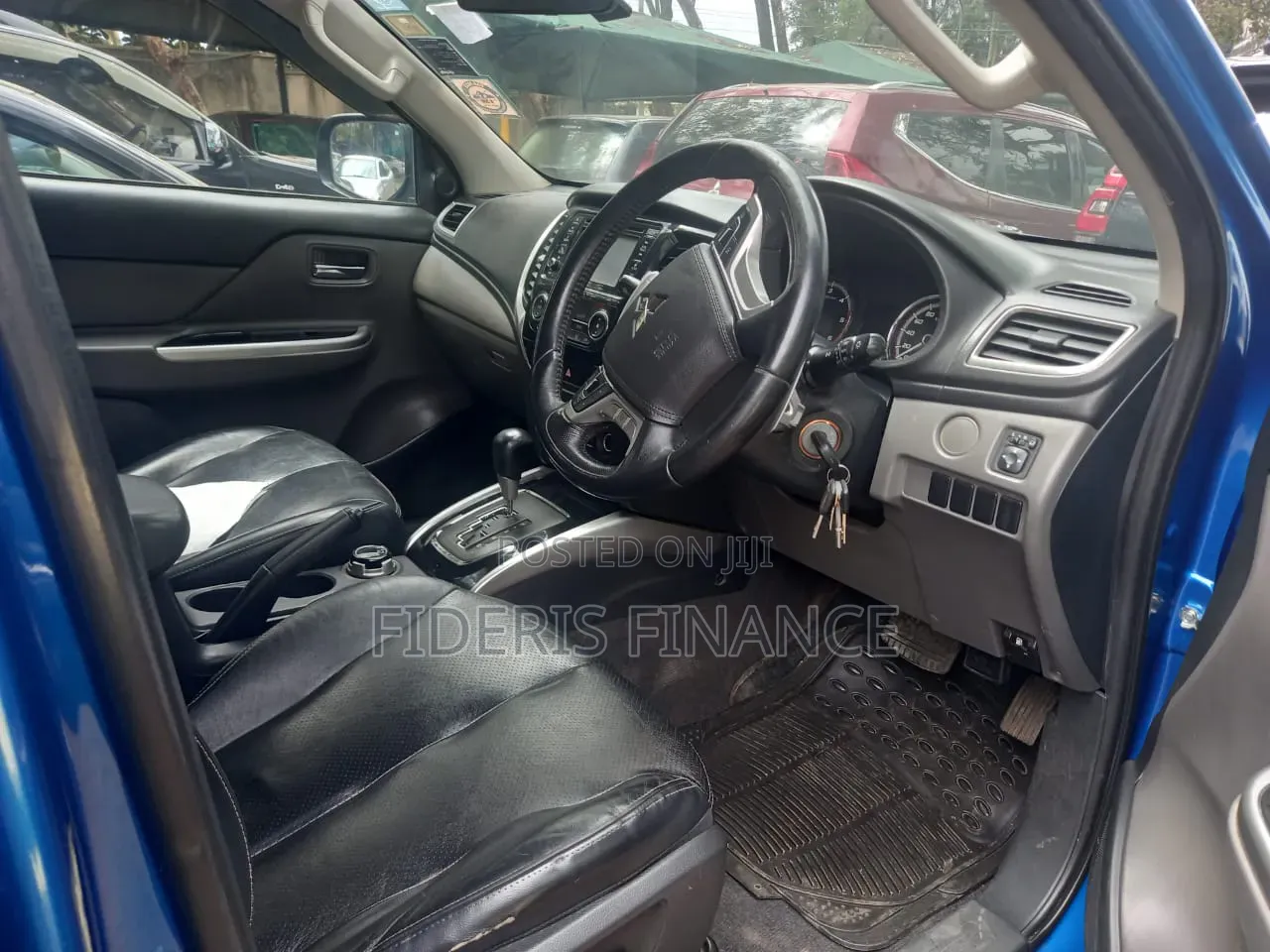 Mitsubishi L200 2018 Blue