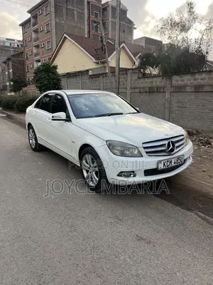 Mercedes-Benz C200 2013 White