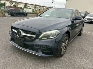 Mercedes-Benz C200 2019 Black