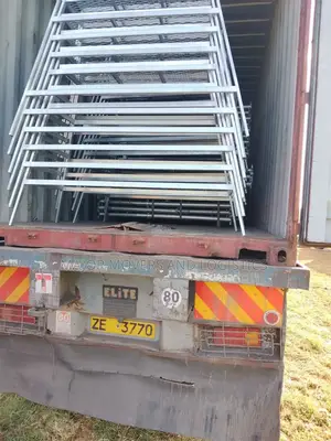 Trailer. Transportation Services Accesible
