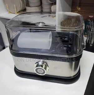 Electric Egg Boiler With Water Measuring Cup