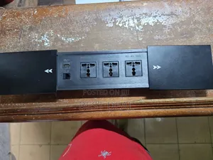 Table Top Networking Confrence Socket