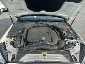 Mercedes-Benz C200 2019 White