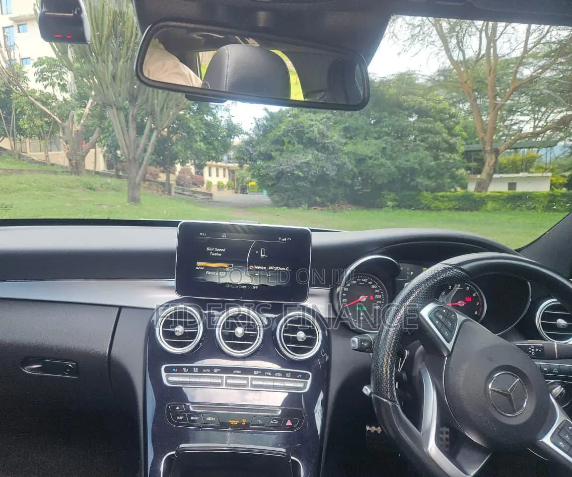 Mercedes-Benz C180 2018 Silver