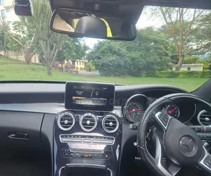 Mercedes-Benz C180 2018 Silver