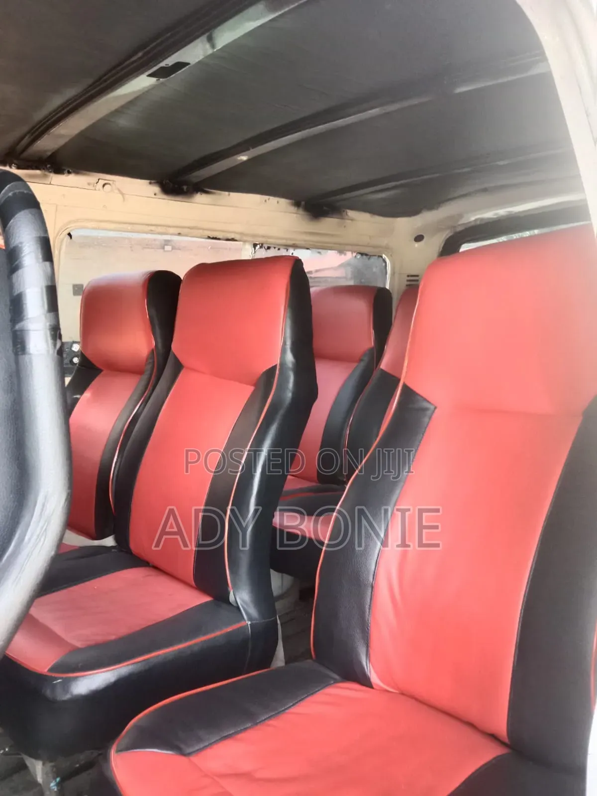 Toyota HiAce 2008 White