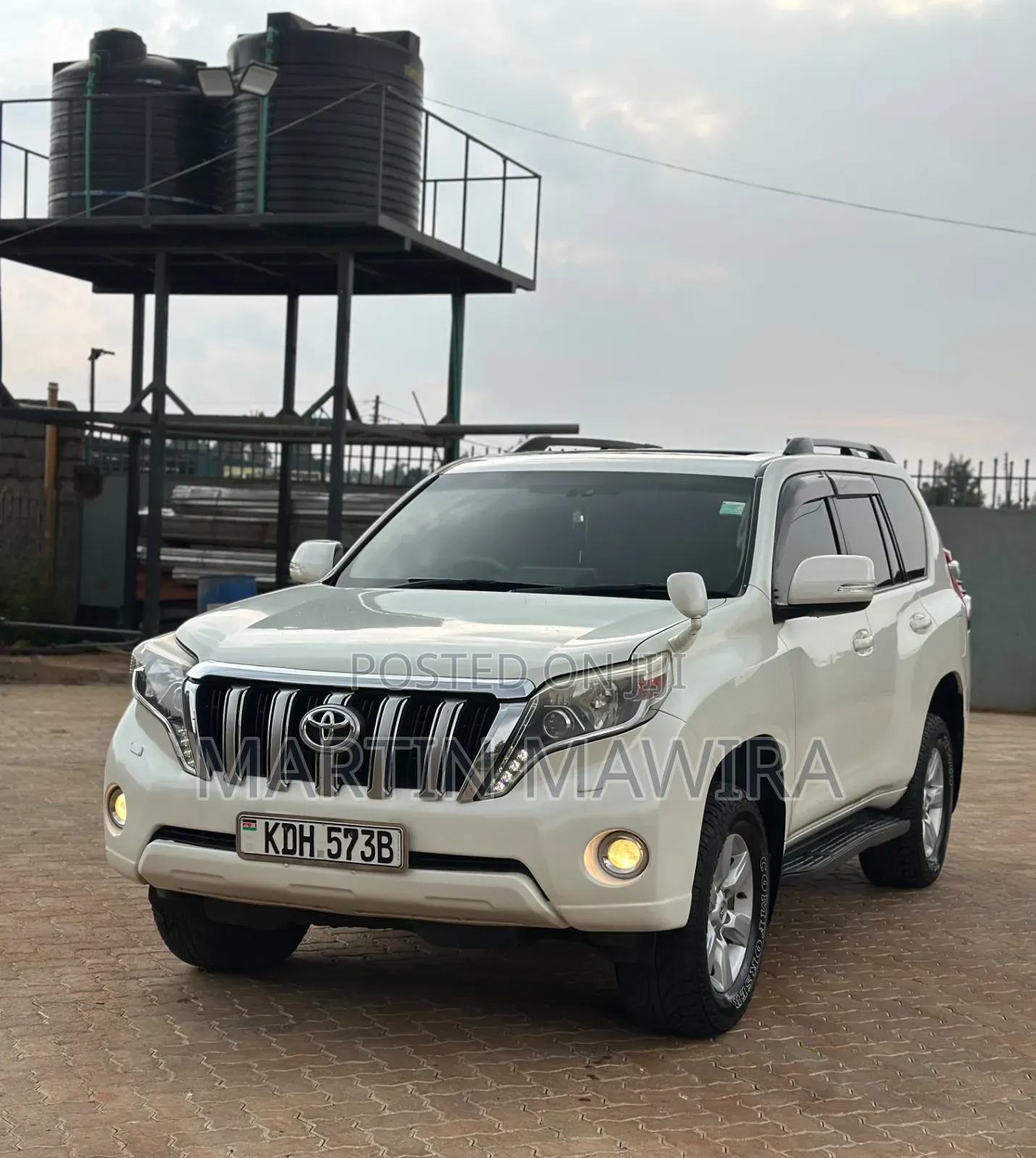Toyota Land Cruiser Prado 2014 White