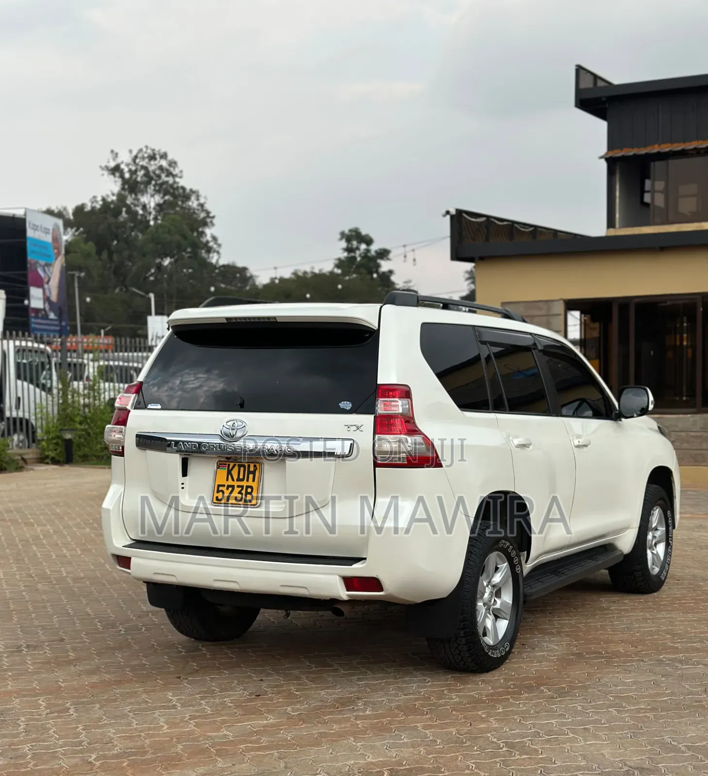 Toyota Land Cruiser Prado 2014 White