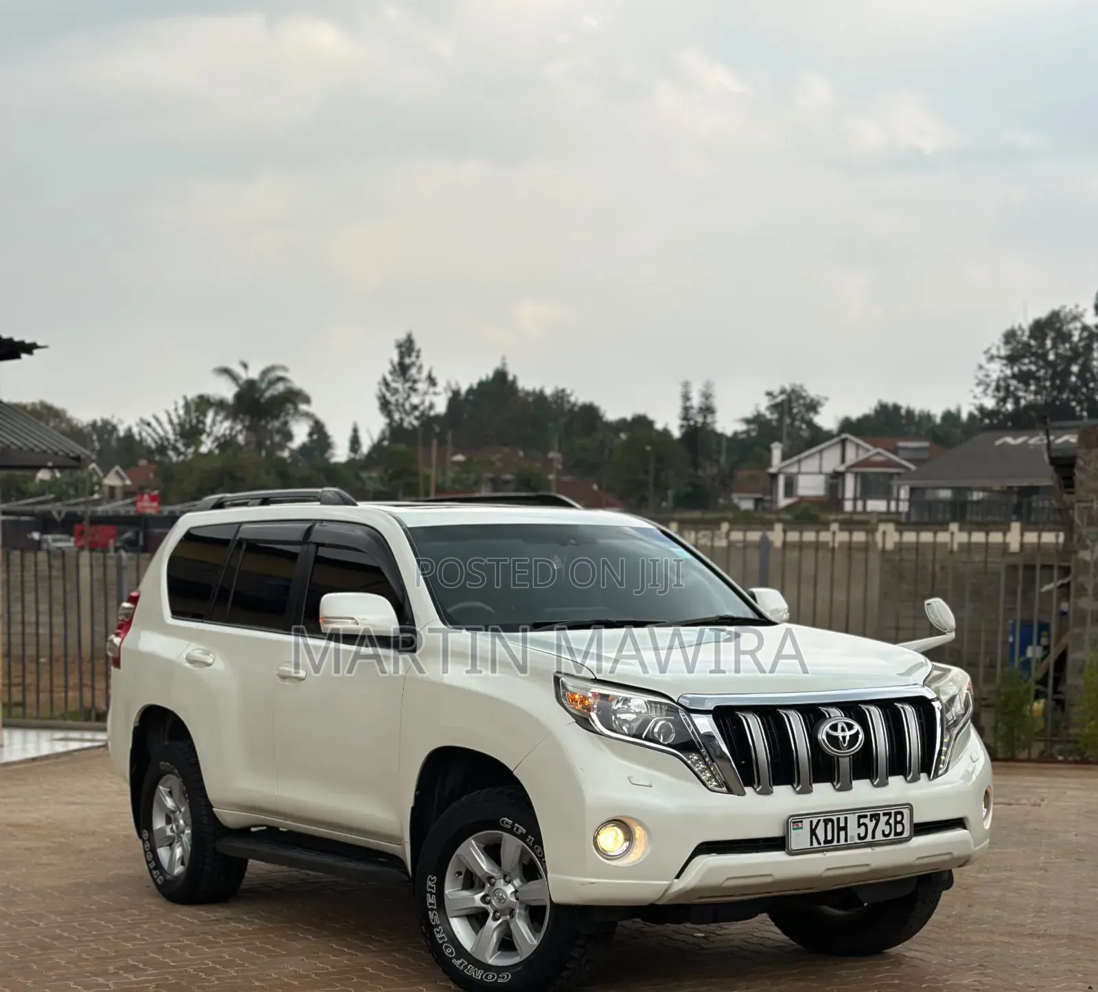 Toyota Land Cruiser Prado 2014 White