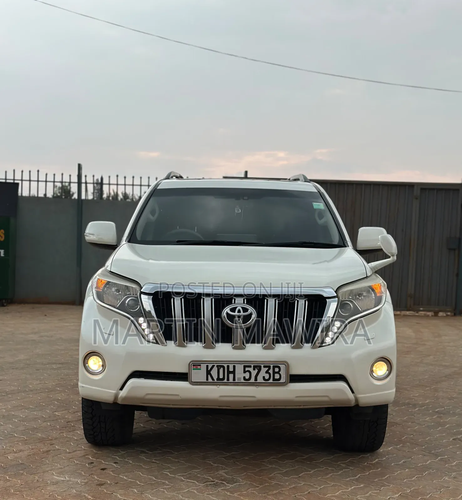 Toyota Land Cruiser Prado 2014 White