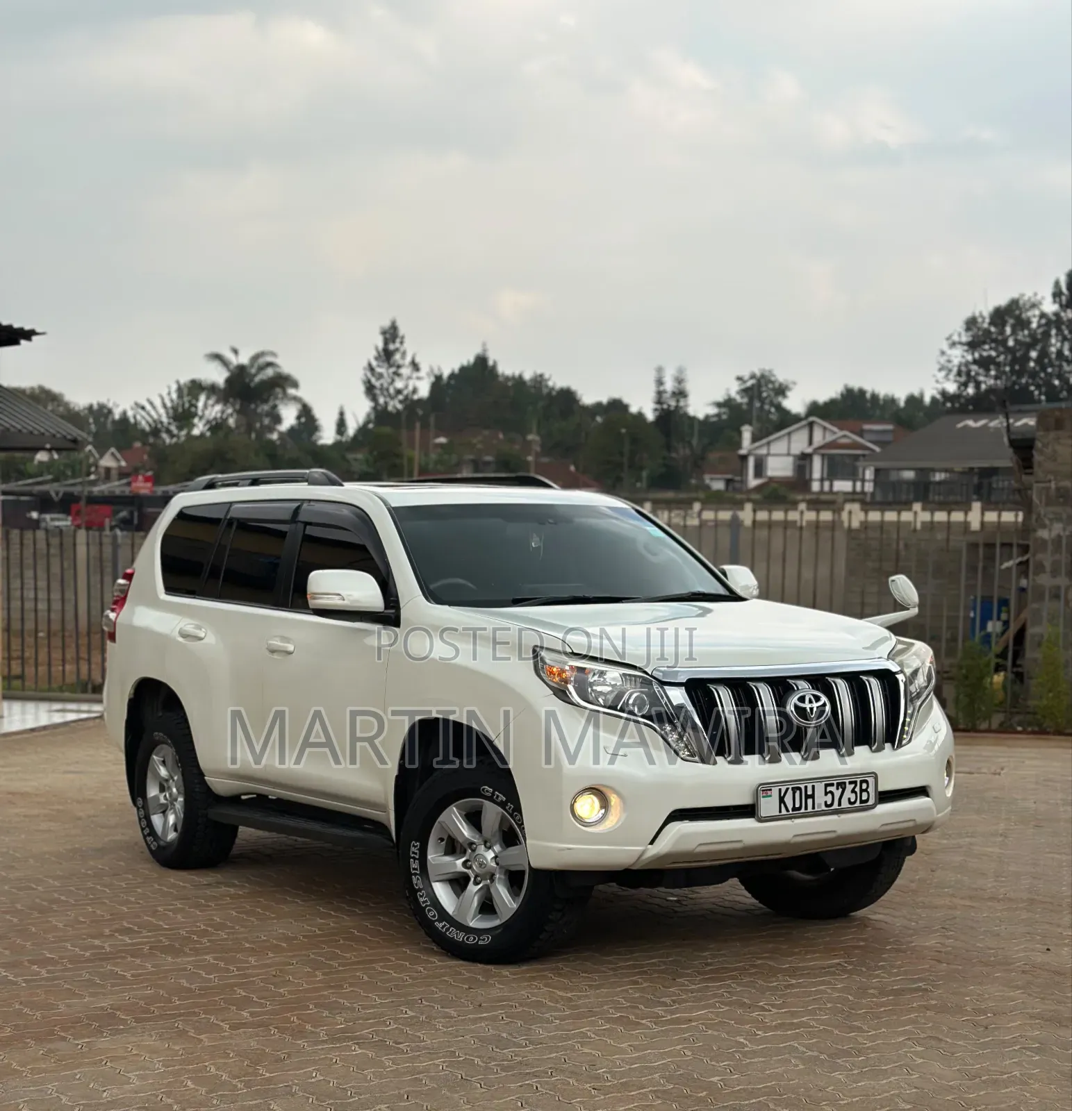 Toyota Land Cruiser Prado 2014 White