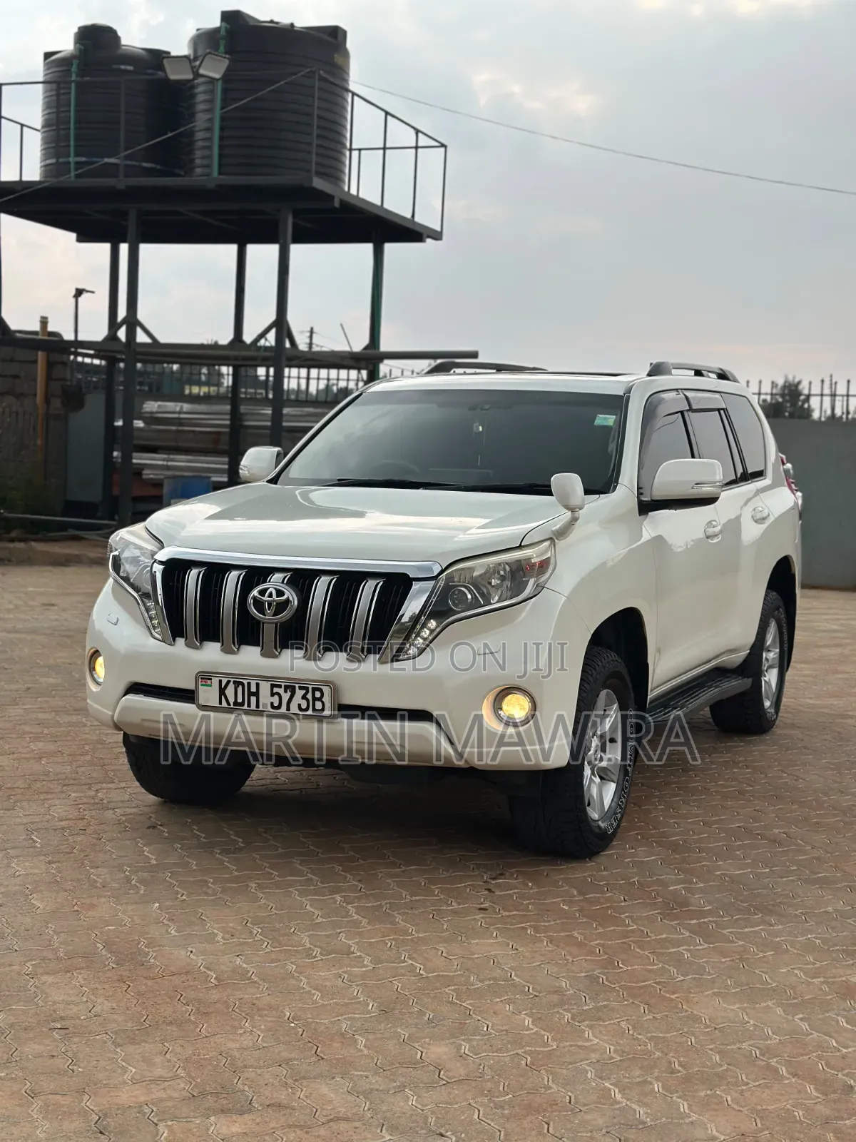 Toyota Land Cruiser Prado 2014 White