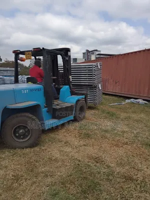 Fast and Efficient Forklift Transport Across Nairobi