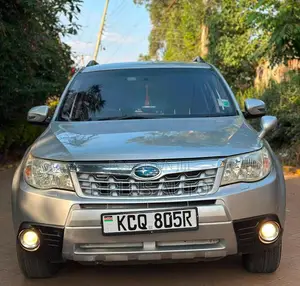 Subaru Forester 2011 Silver