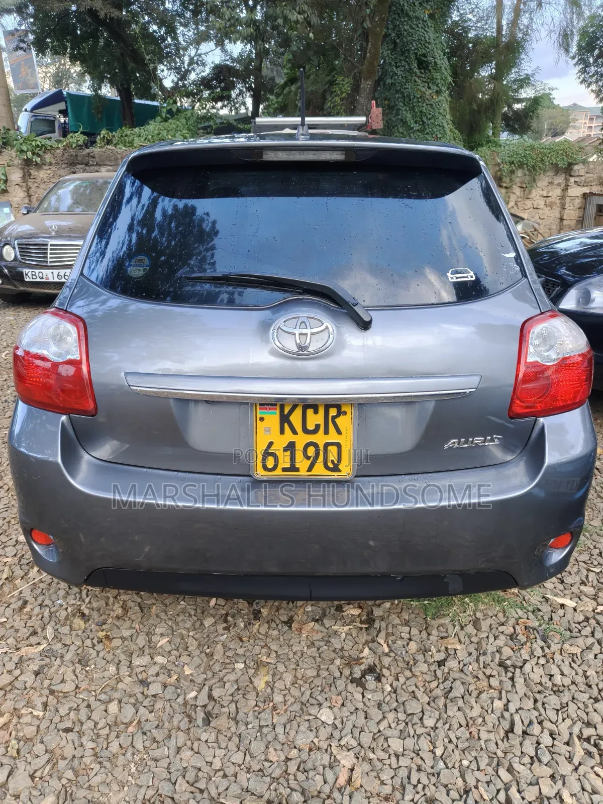Toyota Auris 2011 Gray