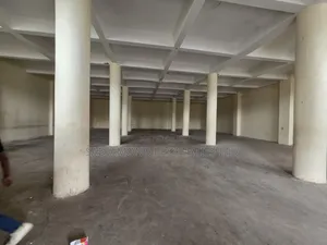 Warehouse/Godown for Rent in Babadogo