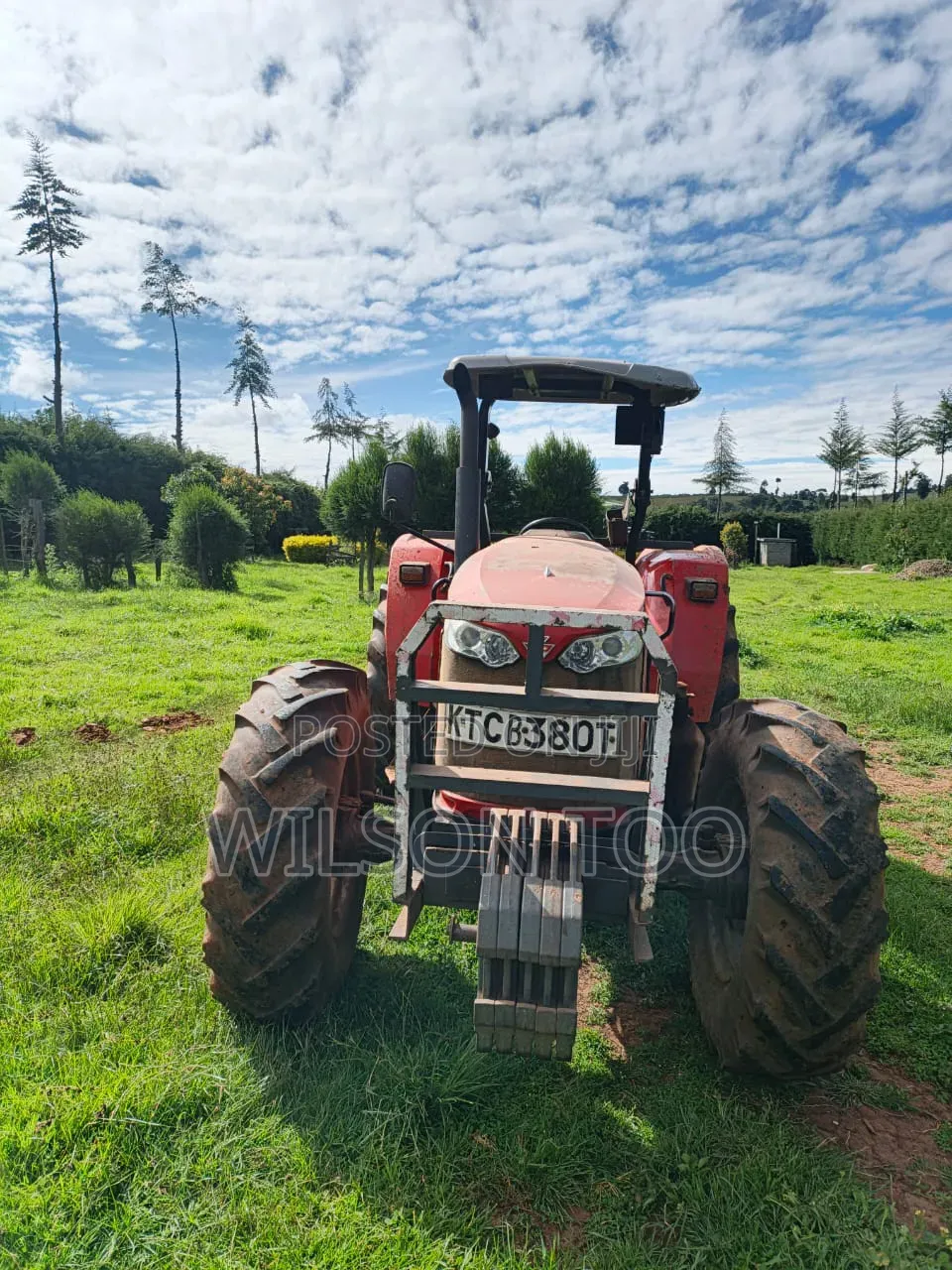 Tractor Massey Ferguson 4708 4wd With Plough